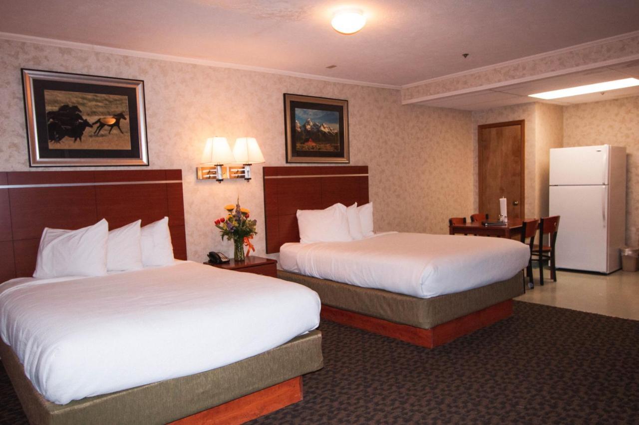 Brandin' Iron Inn West Yellowstone Dış mekan fotoğraf