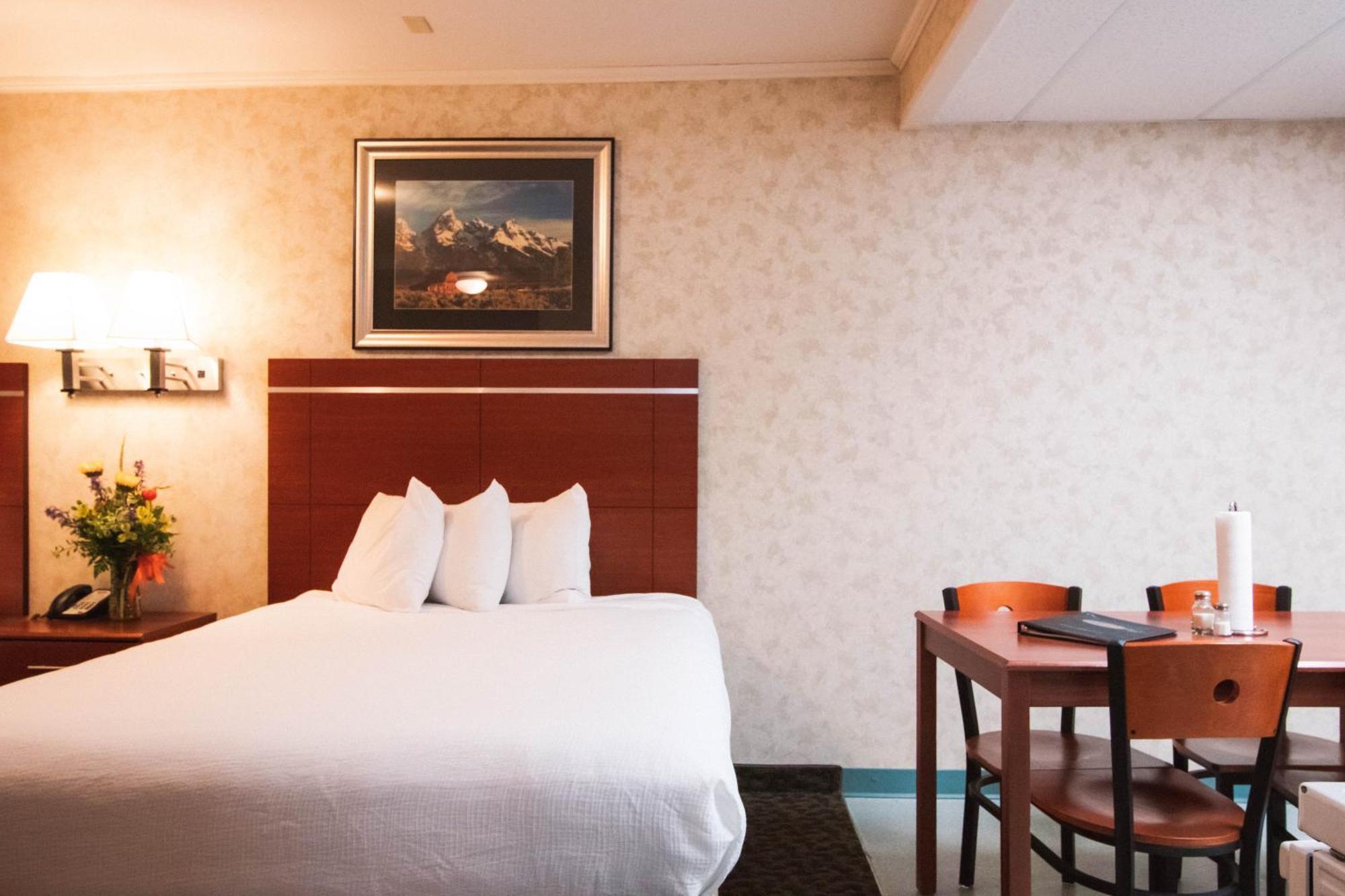 Brandin' Iron Inn West Yellowstone Dış mekan fotoğraf